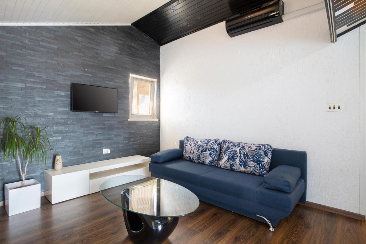 Piljan Apartment